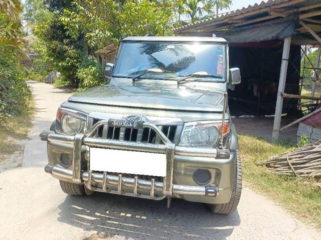 https://images10.gaadi.com/usedcar_image/4562060/original/processed_c50a706b-6ee1-4b5d-b9d3-7152acd0f0a6.jpg?imwidth=6401