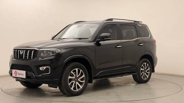 https://images10.gaadi.com/usedcar_image/4562085/original/5653008fe8224e9807cd2a0a0d7add78.JPG?imwidth=6400