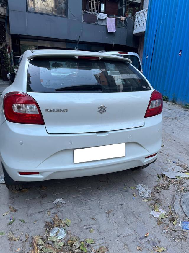 https://images10.gaadi.com/usedcar_image/4562105/original/processed_e43074f5-43e9-4fa1-b9b5-ac43bc675156.jpeg?imwidth=6401