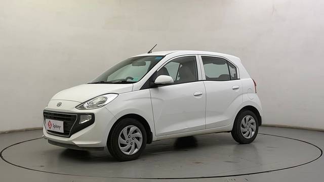 https://images10.gaadi.com/usedcar_image/4562110/original/df63f111caf593f9df81a5c2512e7407.JPG?imwidth=6400