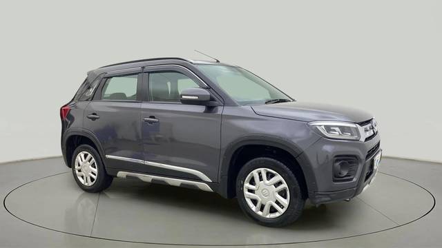 https://images10.gaadi.com/usedcar_image/4562140/original/8dc63defc29917995f0208979977fcef.jpg?imwidth=6400