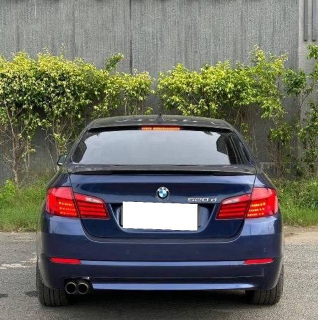 https://images10.gaadi.com/usedcar_image/4562156/original/processed_282fcdad-5d99-4b1c-99b6-2f6e0f6b9da9.jpeg?imwidth=6402