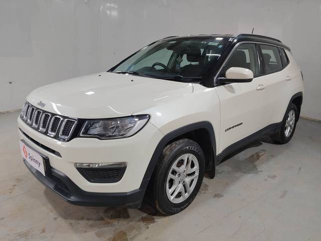https://images10.gaadi.com/usedcar_image/4562162/original/81873426cf14f4dc1040627eebb8e37a.jpg?imwidth=6400