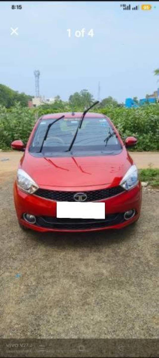 https://images10.gaadi.com/usedcar_image/4562194/original/processed_c723c84d-83a4-413f-b5e7-953df958ff06.jpg?imwidth=6400