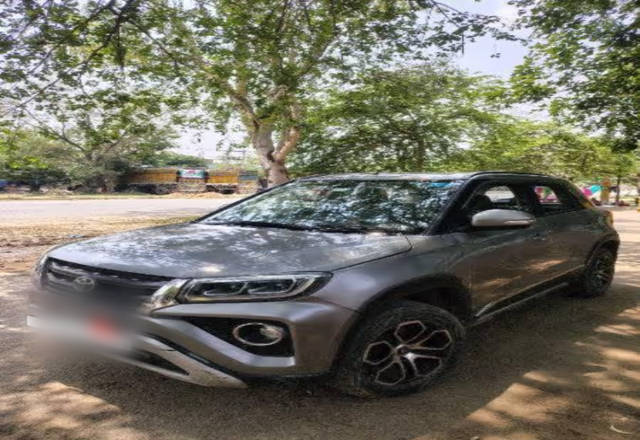 https://images10.gaadi.com/usedcar_image/4562223/original/8d10138d-283d-41c1-bc24-706206d433fb.?imwidth=6400