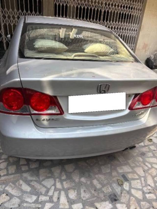 https://images10.gaadi.com/usedcar_image/4562226/original/processed_a602c914-b11c-42cd-a02a-e145ec933c5b.jpeg?imwidth=6402