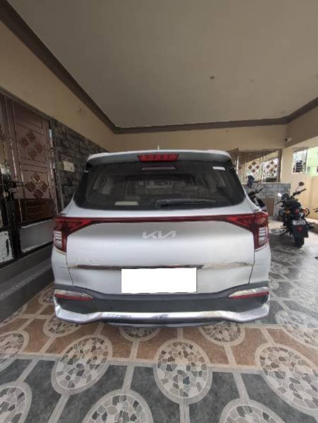 https://images10.gaadi.com/usedcar_image/4562229/original/processed_a84252ab-5476-408d-a2de-92e24003ba95.jpg?imwidth=6402