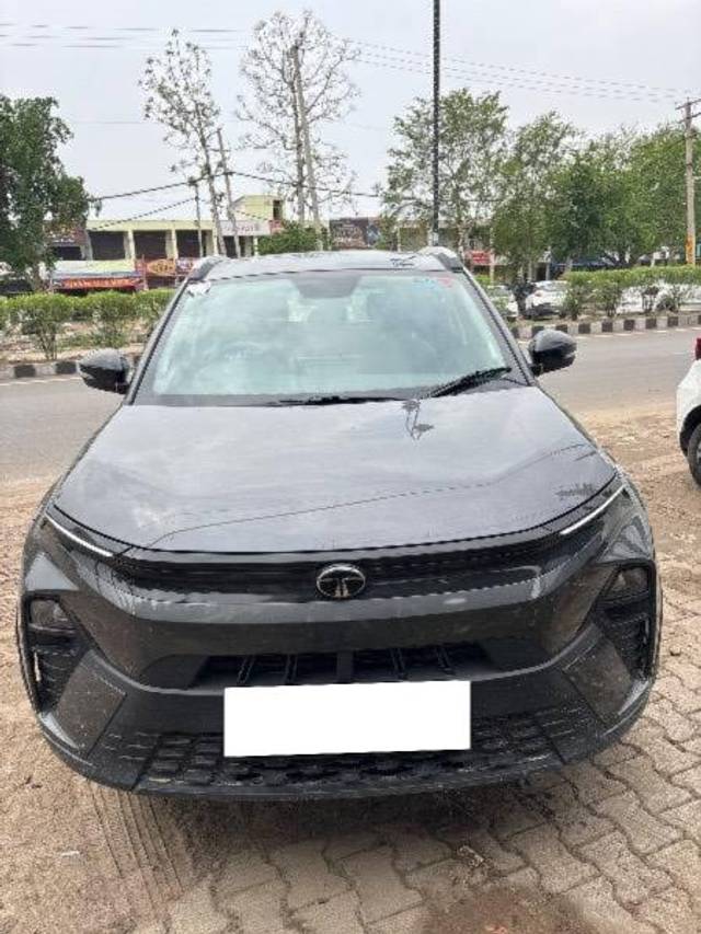 https://images10.gaadi.com/usedcar_image/4562277/original/processed_4784391c-7f11-42fa-bf94-e860efe91778.jpg?imwidth=6400