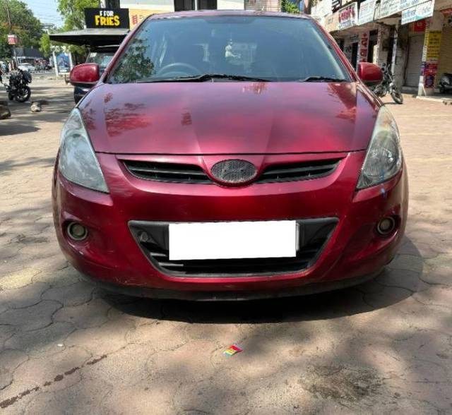 https://images10.gaadi.com/usedcar_image/4562282/original/processed_7c23f008-10ec-4989-90fa-b4aa8dcfea1a.jpg?imwidth=6400