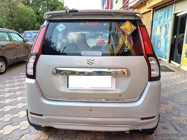https://images10.gaadi.com/usedcar_image/4562296/original/processed_2a723dc90856a352612454a0a4481003.jpeg?imwidth=6402
