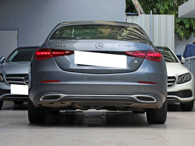 https://images10.gaadi.com/usedcar_image/4562329/original/processed_5bd24660fc97d3ab82af156f0f2ab31c.jpg?imwidth=6402