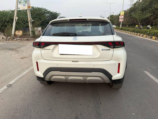 https://images10.gaadi.com/usedcar_image/4562332/original/processed_3ac09091a8470713f89699b6469b2f82.jpg?imwidth=6402