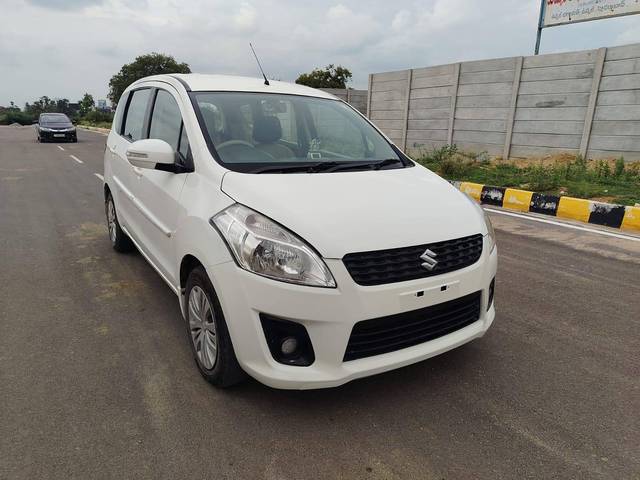 https://images10.gaadi.com/usedcar_image/4562344/original/processed_9dc8ebfc279d876a74c0a0a6ccf664c1.jpg?imwidth=6400