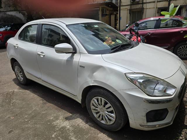 https://images10.gaadi.com/usedcar_image/4562387/original/3650e21a-5320-4c5e-8827-cae9e5175132.jpg?imwidth=6400