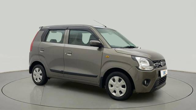 https://images10.gaadi.com/usedcar_image/4562455/original/696315161efaef086b71cdb961a84a4d.jpg?imwidth=6400