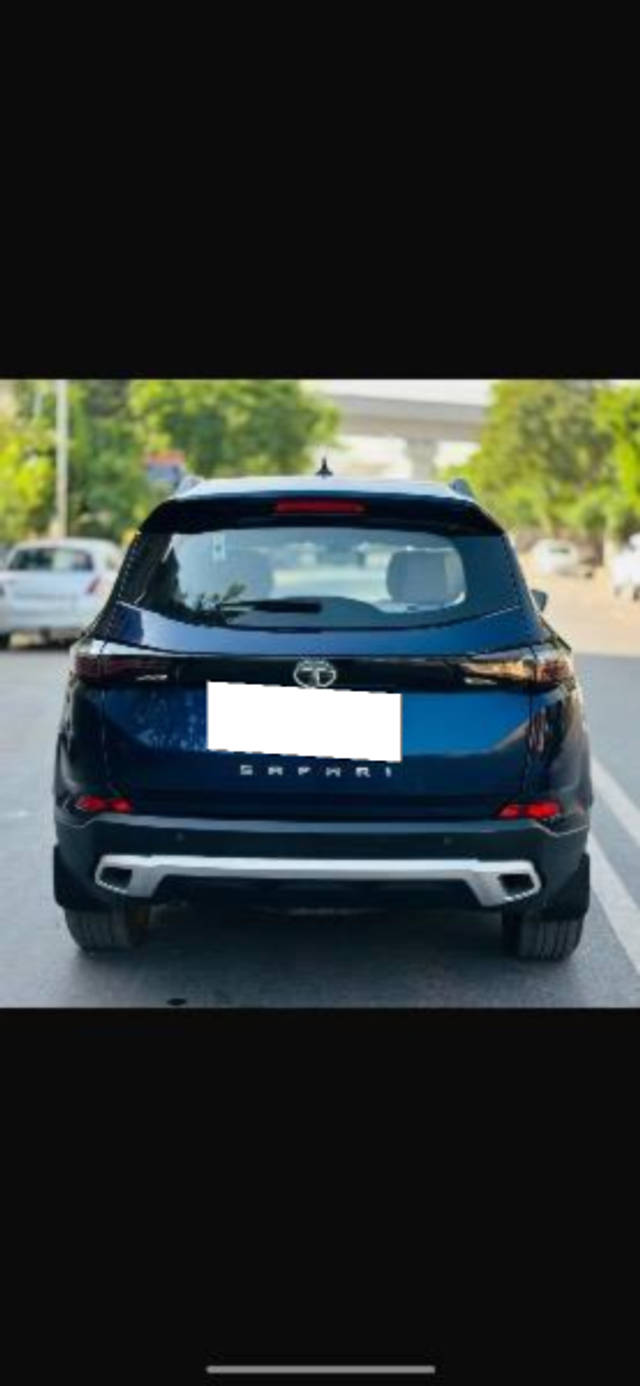 https://images10.gaadi.com/usedcar_image/4562473/original/processed_fea2db12-41de-4202-b71d-3024010419e2.png?imwidth=6401