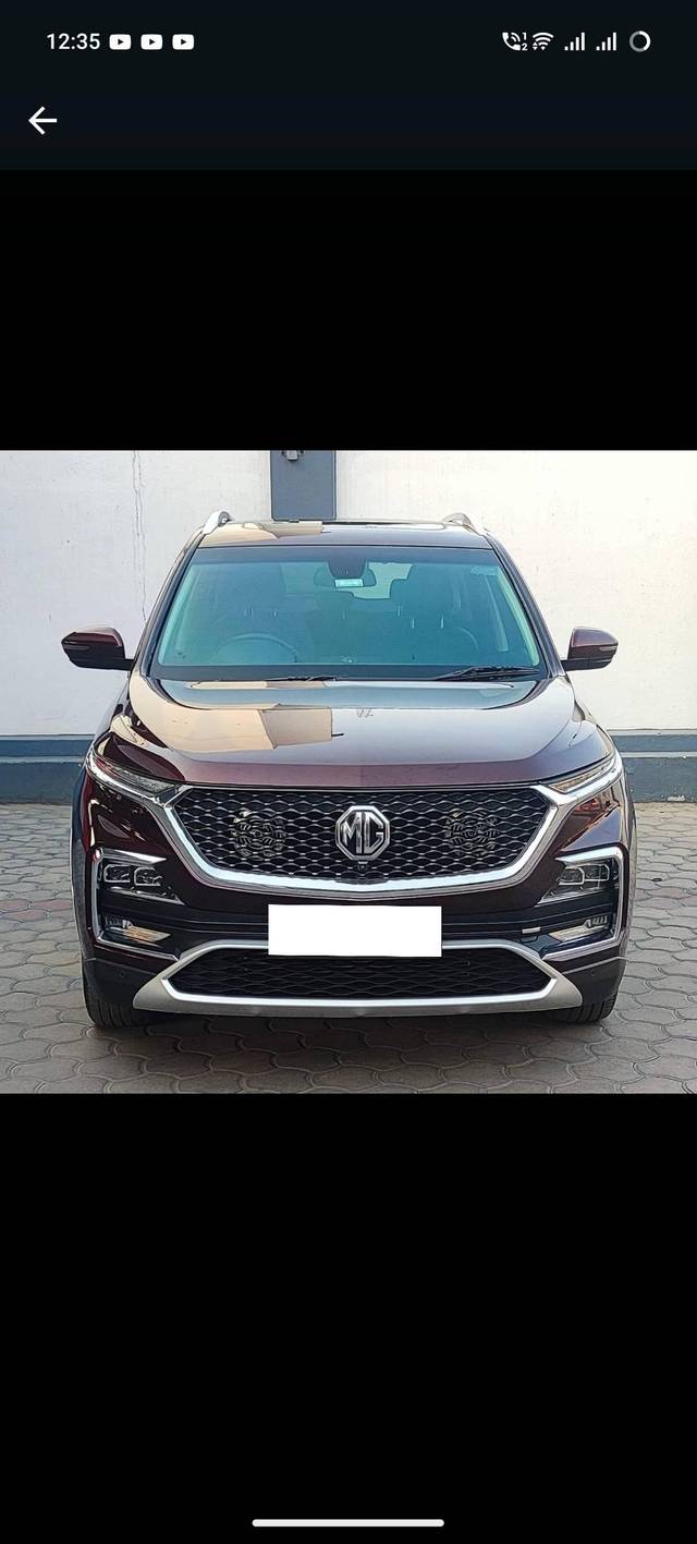 https://images10.gaadi.com/usedcar_image/4562476/original/processed_bc83d1eb-3e20-4d19-86cb-bf5cfcf1e532.jpg?imwidth=6400