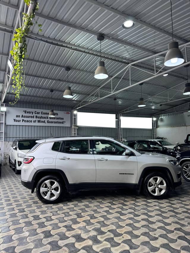 https://images10.gaadi.com/usedcar_image/4562480/original/processed_415192b31878823ce8852e2cf984c185.jpg?imwidth=6402