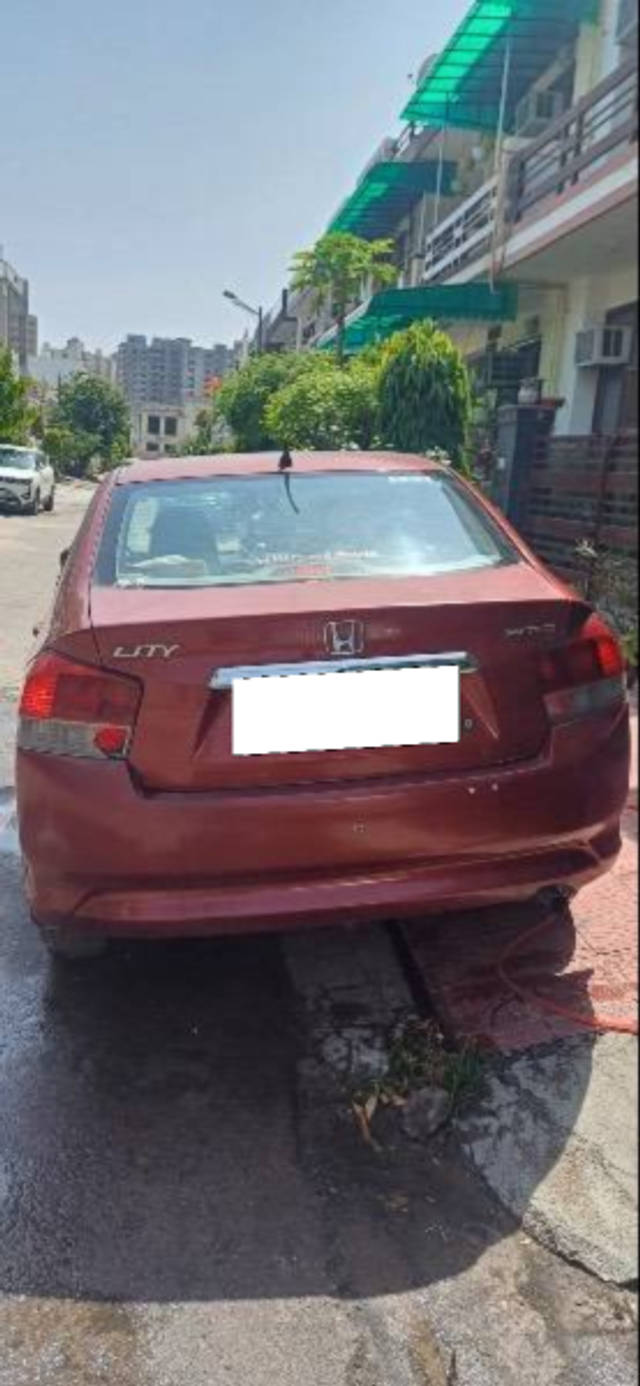 https://images10.gaadi.com/usedcar_image/4562496/original/processed_849f0db3-1331-43f5-9b66-eec5a18ec2e2.png?imwidth=6401