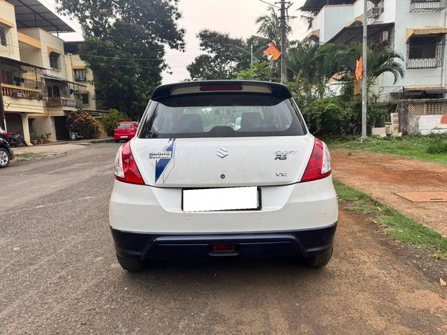 https://images10.gaadi.com/usedcar_image/4562562/original/processed_14f1bed98ee06be33a6329a03d5bed60.jpg?imwidth=6402