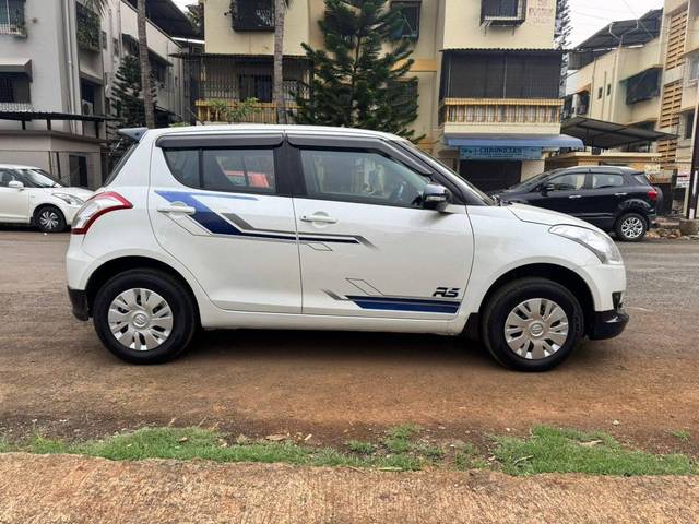 https://images10.gaadi.com/usedcar_image/4562562/original/processed_386250438eb0ef27c9590dd9630435d7.jpg?imwidth=6401