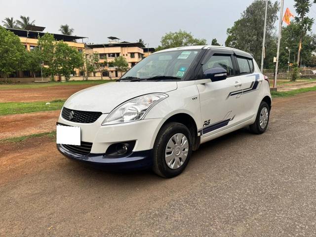 https://images10.gaadi.com/usedcar_image/4562562/original/processed_4661480d4987209a262a56e31c079d40.jpg?imwidth=6400
