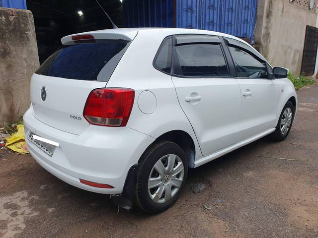 https://images10.gaadi.com/usedcar_image/4562598/original/processed_421a57227f288410fa6946c8bb3c8c8d.jpg?imwidth=6401