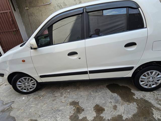 https://images10.gaadi.com/usedcar_image/4562600/original/b5b4ed1faf96f5244489e46b688beeb2.jpg?imwidth=6402