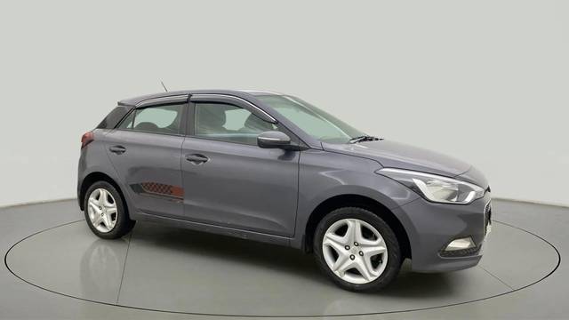 https://images10.gaadi.com/usedcar_image/4562616/original/0cd7c1789c28dcdcc024f41fcd6812f5.jpg?imwidth=6400