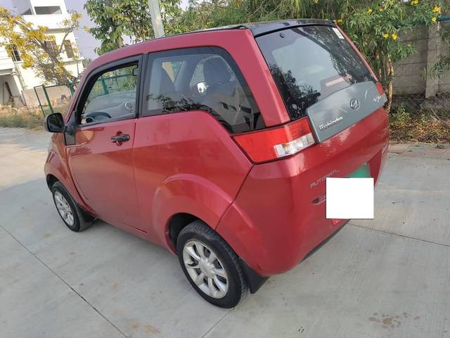 https://images10.gaadi.com/usedcar_image/4562649/original/processed_1d65b63ea35c0ab36b3c54683d8b58f3.jpg?imwidth=6402