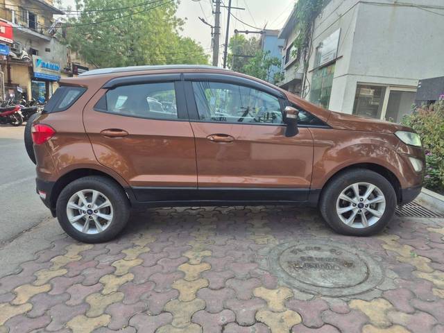 https://images10.gaadi.com/usedcar_image/4562653/original/processed_f9407b50-b2f5-44d8-9156-3b55ae8dda78.jpg?imwidth=6400