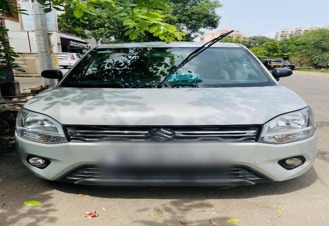 https://images10.gaadi.com/usedcar_image/4562691/original/79a4089a-13f2-41ca-aa1f-91ec70d84518.?imwidth=6400