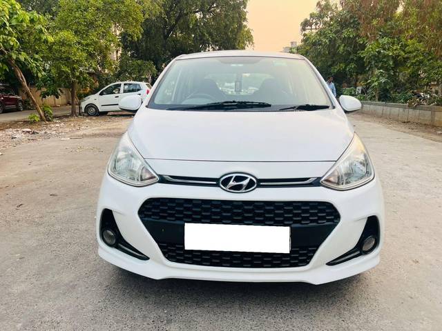 https://images10.gaadi.com/usedcar_image/4562699/original/processed_0db4319b-3be0-4a50-86a1-c6a0565cda53.jpg?imwidth=6400