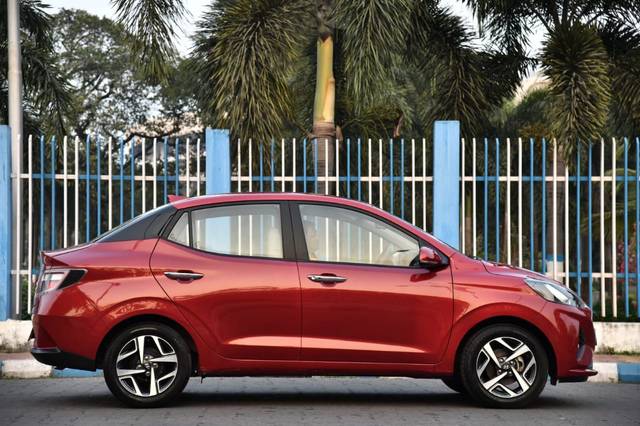 https://images10.gaadi.com/usedcar_image/4562769/original/f0c4814a1196ad39085d3b0c3f98fde5.jpg?imwidth=6401