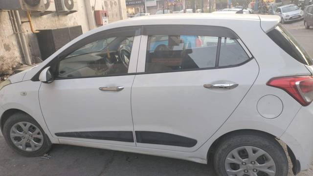 https://images10.gaadi.com/usedcar_image/4562798/original/processed_f51430e9-d8ba-4c3b-9286-f0f773248a33.jpg?imwidth=6401