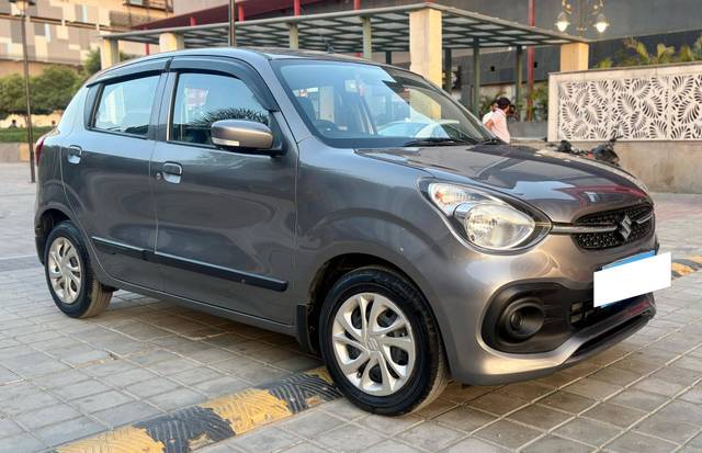 https://images10.gaadi.com/usedcar_image/4562826/original/processed_037549a0106fa51cb43cb215ca6f9d8c.jpg?imwidth=6400