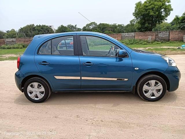 https://images10.gaadi.com/usedcar_image/4562828/original/processed_8f0a51fe52c54b2f1983c8f8c0adc146.jpg?imwidth=6402