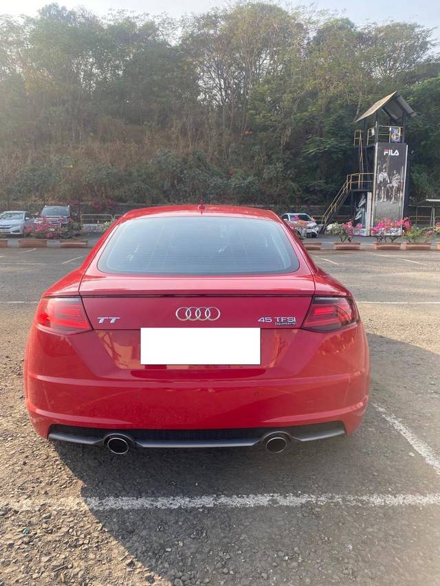 https://images10.gaadi.com/usedcar_image/4562838/original/processed_c4949d86539e175a14584d62f0f2ee53.jpg?imwidth=6402