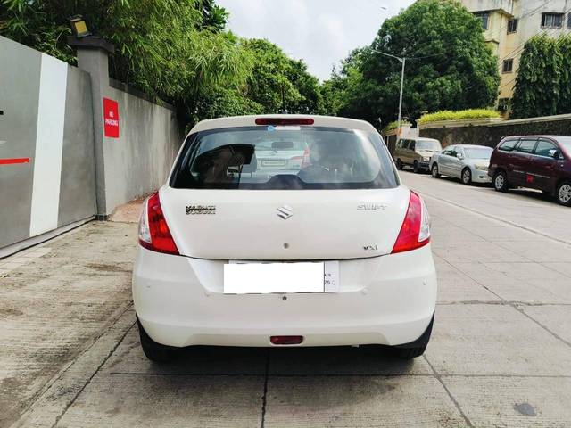 https://images10.gaadi.com/usedcar_image/4562849/original/processed_1f76aa692c93497de4bca455b81c0eb0.jpeg?imwidth=6402
