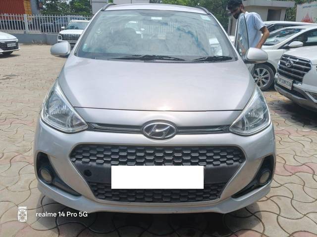 https://images10.gaadi.com/usedcar_image/4562854/original/processed_c45724657cdbca7429a558c3750dcbab.jpg?imwidth=6400