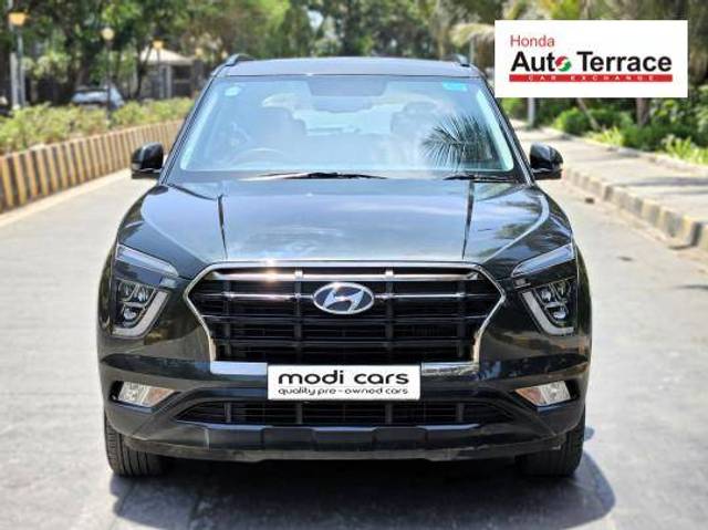 https://images10.gaadi.com/usedcar_image/4562868/original/b2e0cb4b5a98374478d8392ec3b6446b.jpeg?imwidth=6400