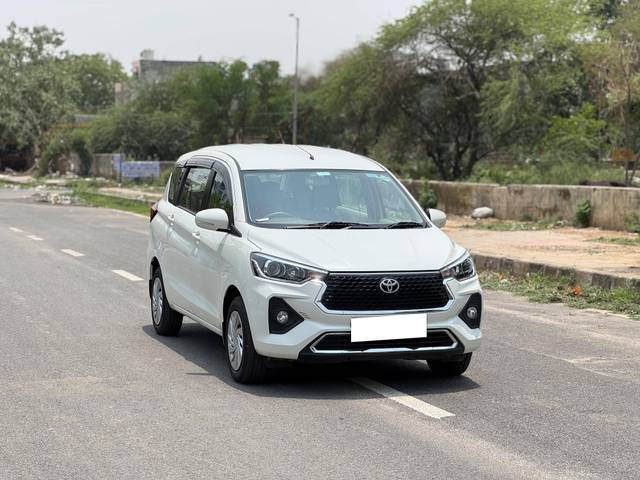 https://images10.gaadi.com/usedcar_image/4562871/original/processed_0502efc8c94f2d75fcc586bba2bfc9b0.jpg?imwidth=6400
