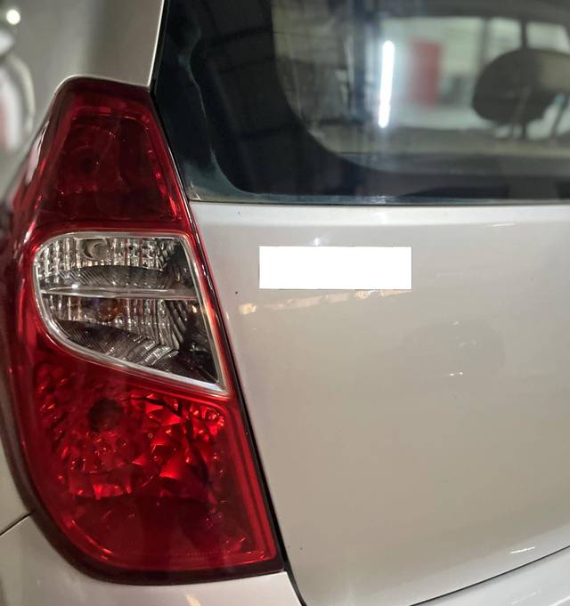 https://images10.gaadi.com/usedcar_image/4562875/original/processed_32ce3de509d0cef524411c9a3dfc5317.jpeg?imwidth=6401
