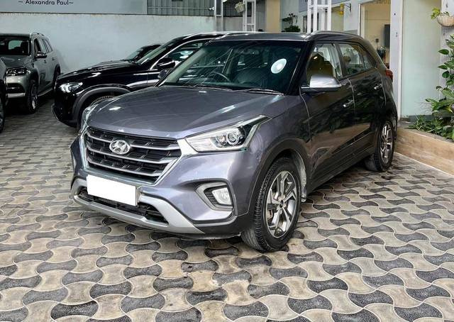 https://images10.gaadi.com/usedcar_image/4562904/original/processed_956cf9d3a2fd441e9f858ab2838be577.jpg?imwidth=6400