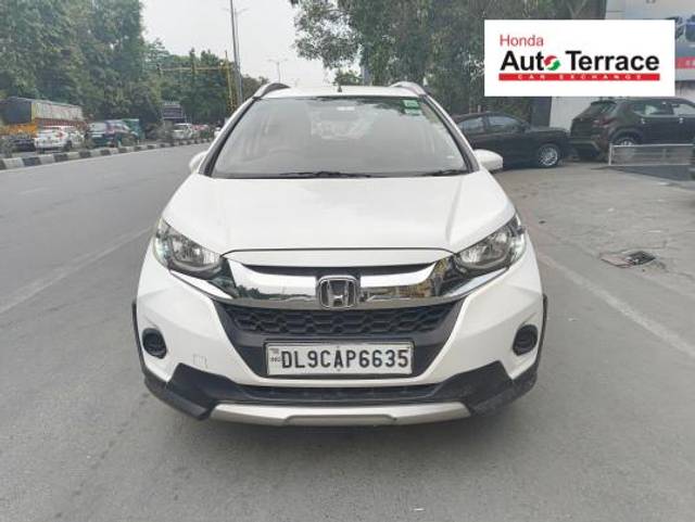https://images10.gaadi.com/usedcar_image/4562983/original/bdd1d0d5a01622c0e05c5717a8d064f9.jpg?imwidth=6400