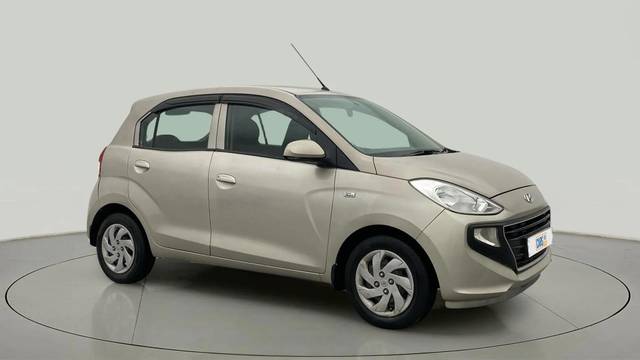 https://images10.gaadi.com/usedcar_image/4563000/original/15b12579678e4f202074ed9b9b9ba30c.jpg?imwidth=6400