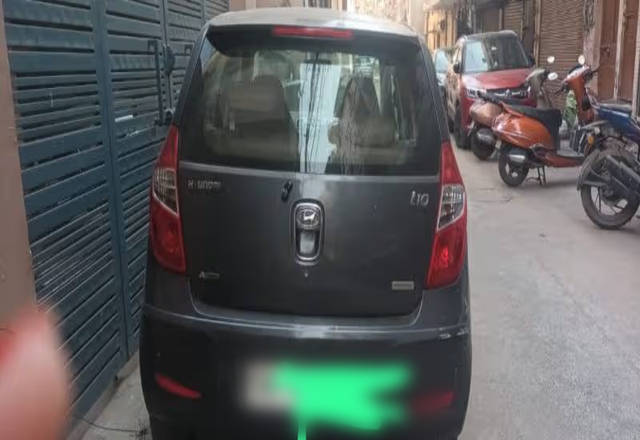 https://images10.gaadi.com/usedcar_image/4563008/original/a89895e3-c3ff-48fe-bcbb-382793c1a7d1.?imwidth=6401