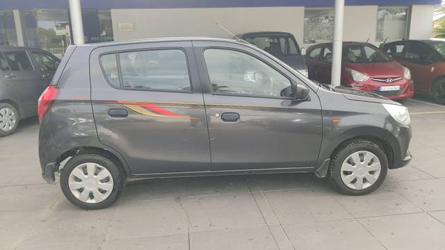 https://images10.gaadi.com/usedcar_image/4563011/original/processed_d32cc4e7c805a2895bb6a84f57fc6a8c.jpg?imwidth=6401