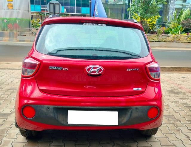 https://images10.gaadi.com/usedcar_image/4563018/original/processed_38baf7f5a76713a140c0179f2c94f6dc.jpg?imwidth=6402