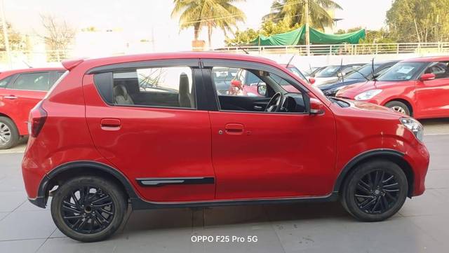 https://images10.gaadi.com/usedcar_image/4563027/original/processed_e9eef4334e51b731ef8354bc556d619e.jpg?imwidth=6401